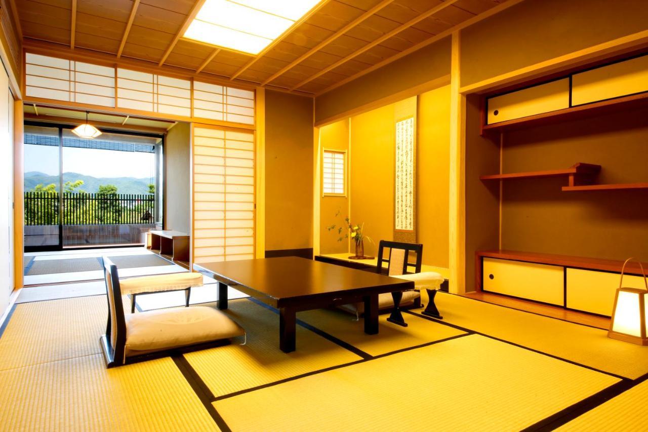Kyoto Arashiyama Onsen Ryokan Togetsutei エクステリア 写真